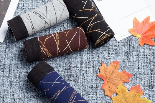 letter print feature